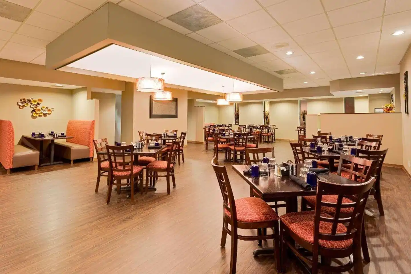 Ramada of Marquette Restaurant