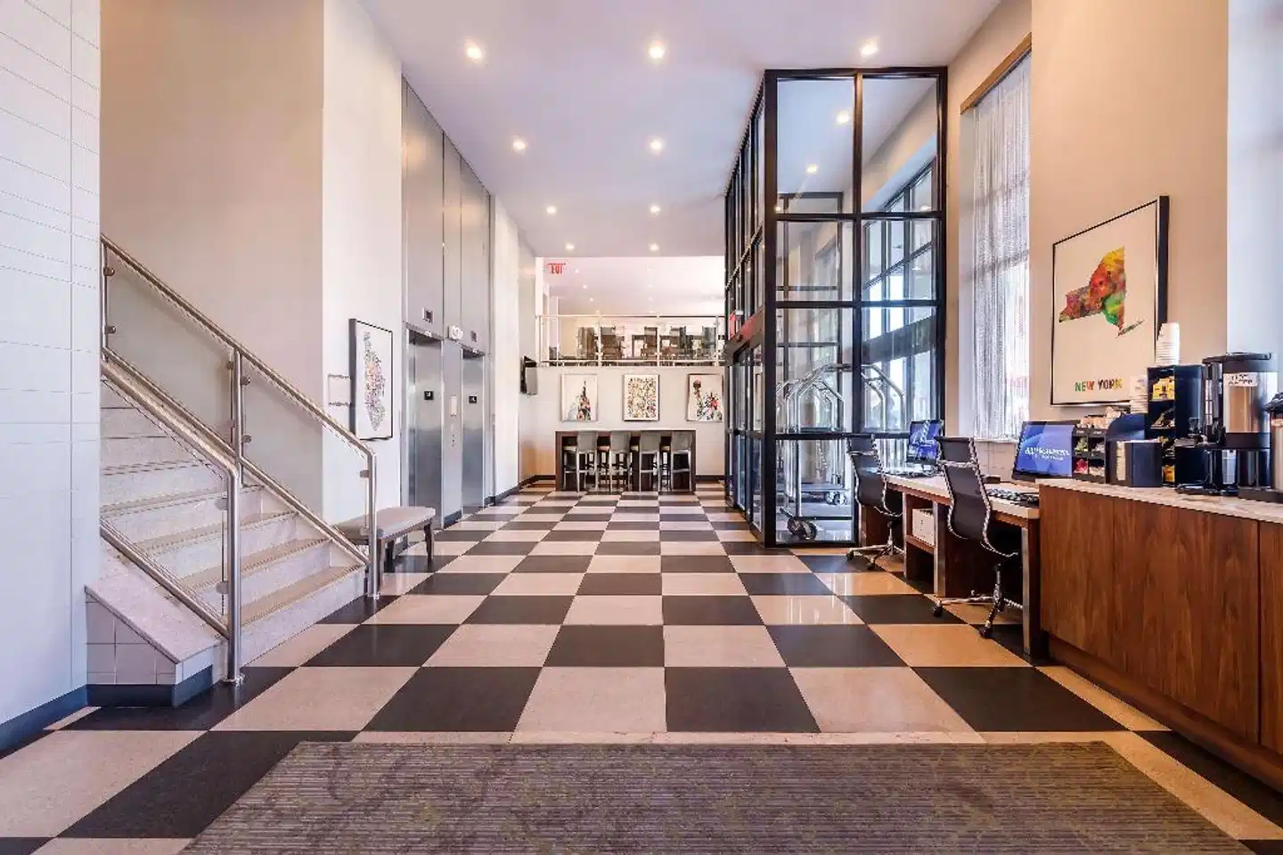 Best Western Plus Plaza Hotel Lobby