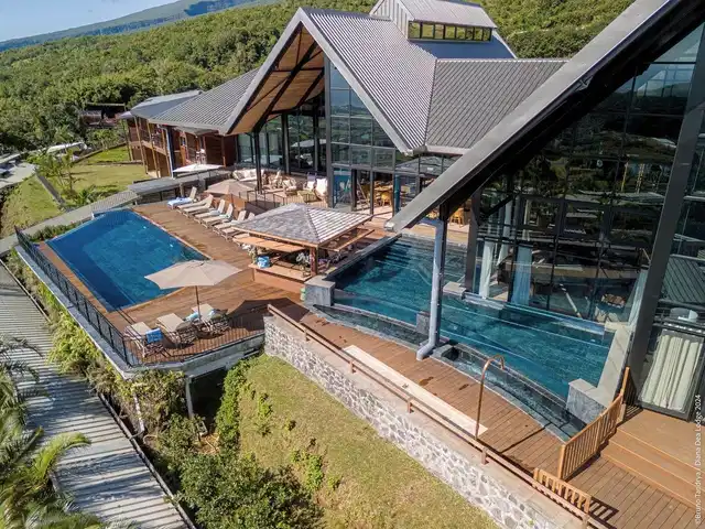 Diana Dea Lodge Pool