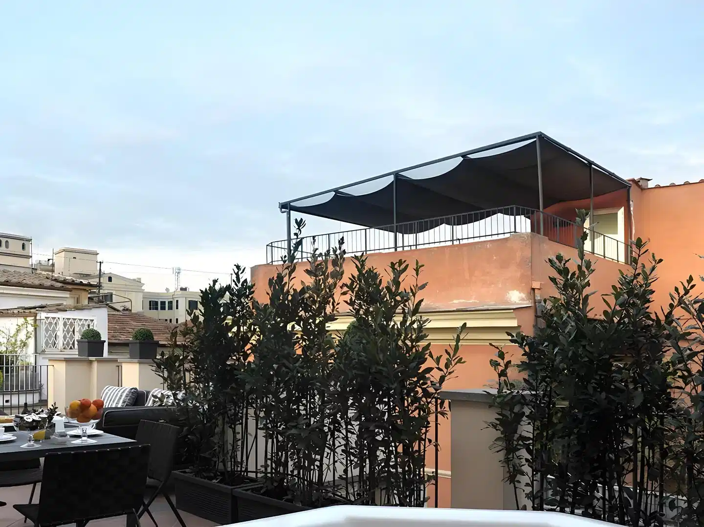 Trevi Palace Luxury Inn Aussenansicht