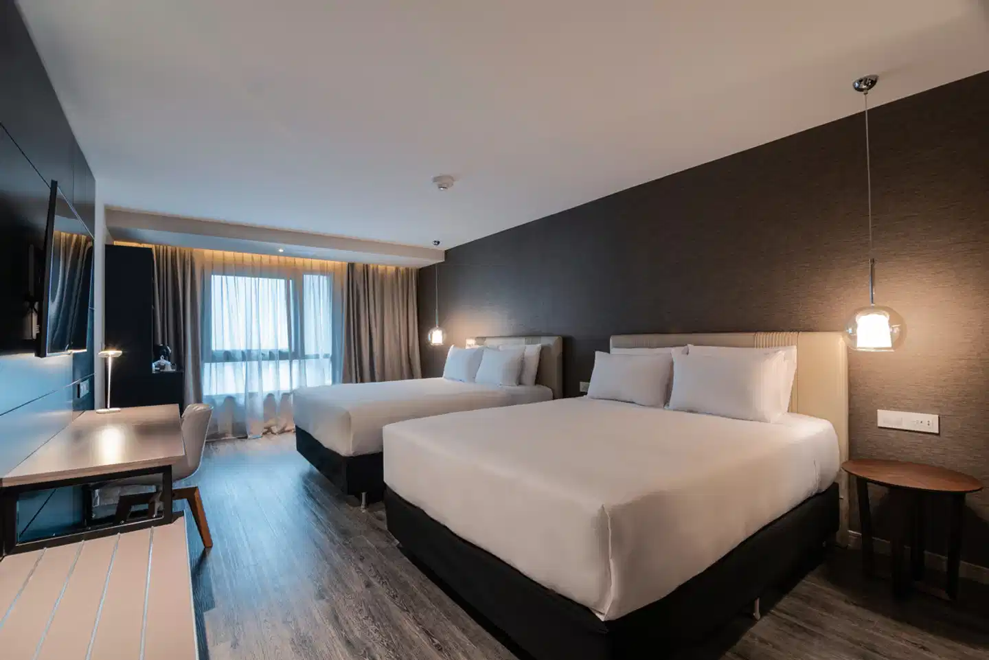 Soro Hotel Montevideo Curio Collection by Hilton Wohnbeispiel