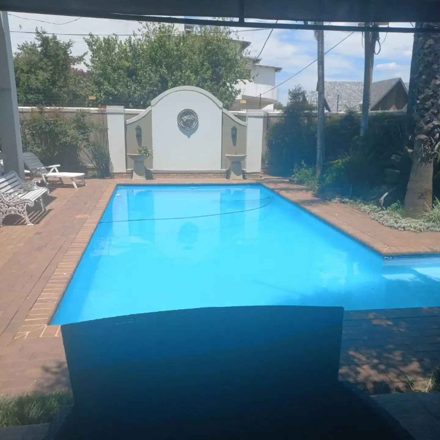 Liza's Cottage Guesthouse Hallenbad