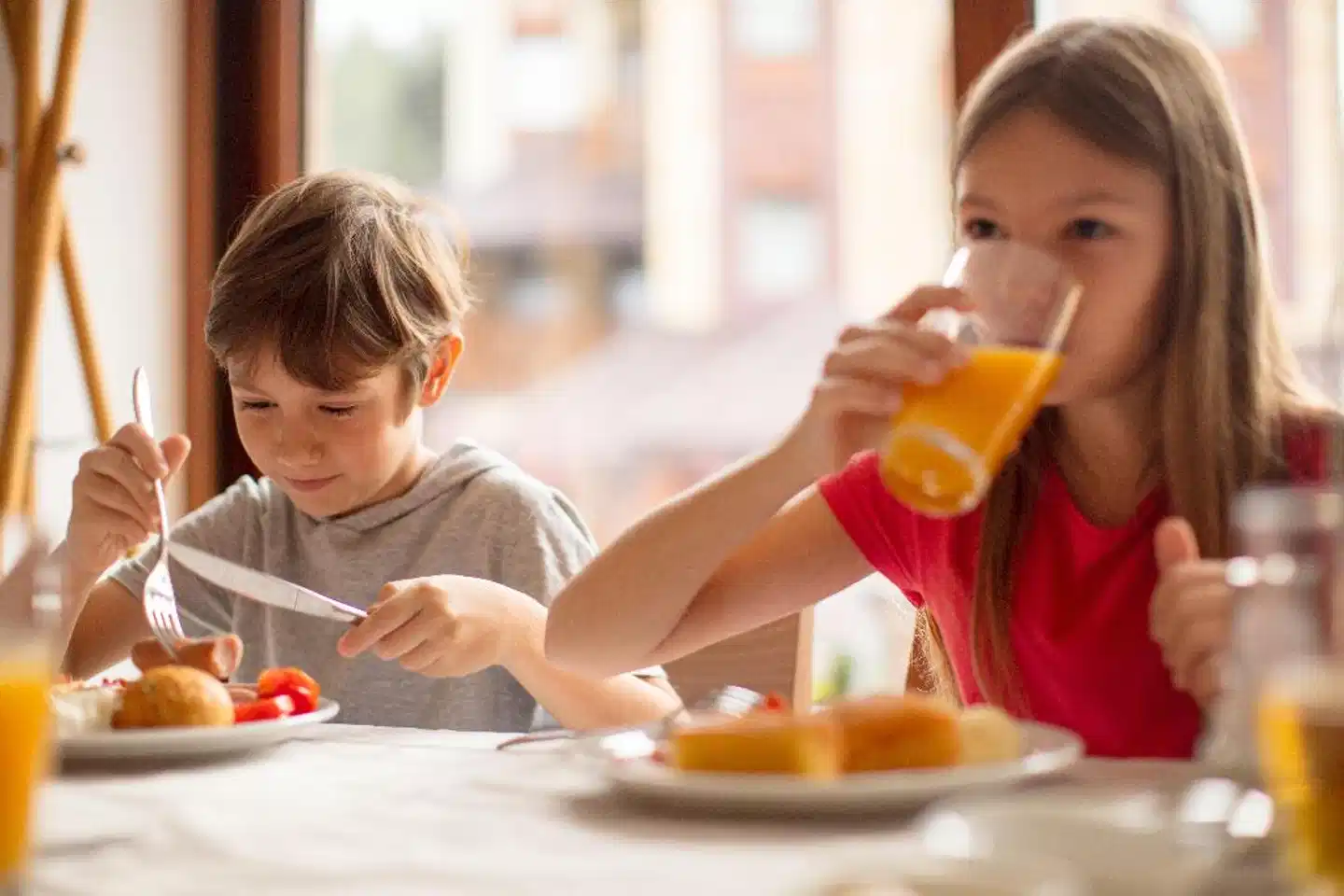 Holiday Inn - the niu, Form Personen