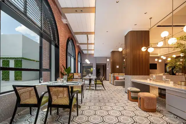 Hilton Garden Inn Shanghai Caoyang Lobby