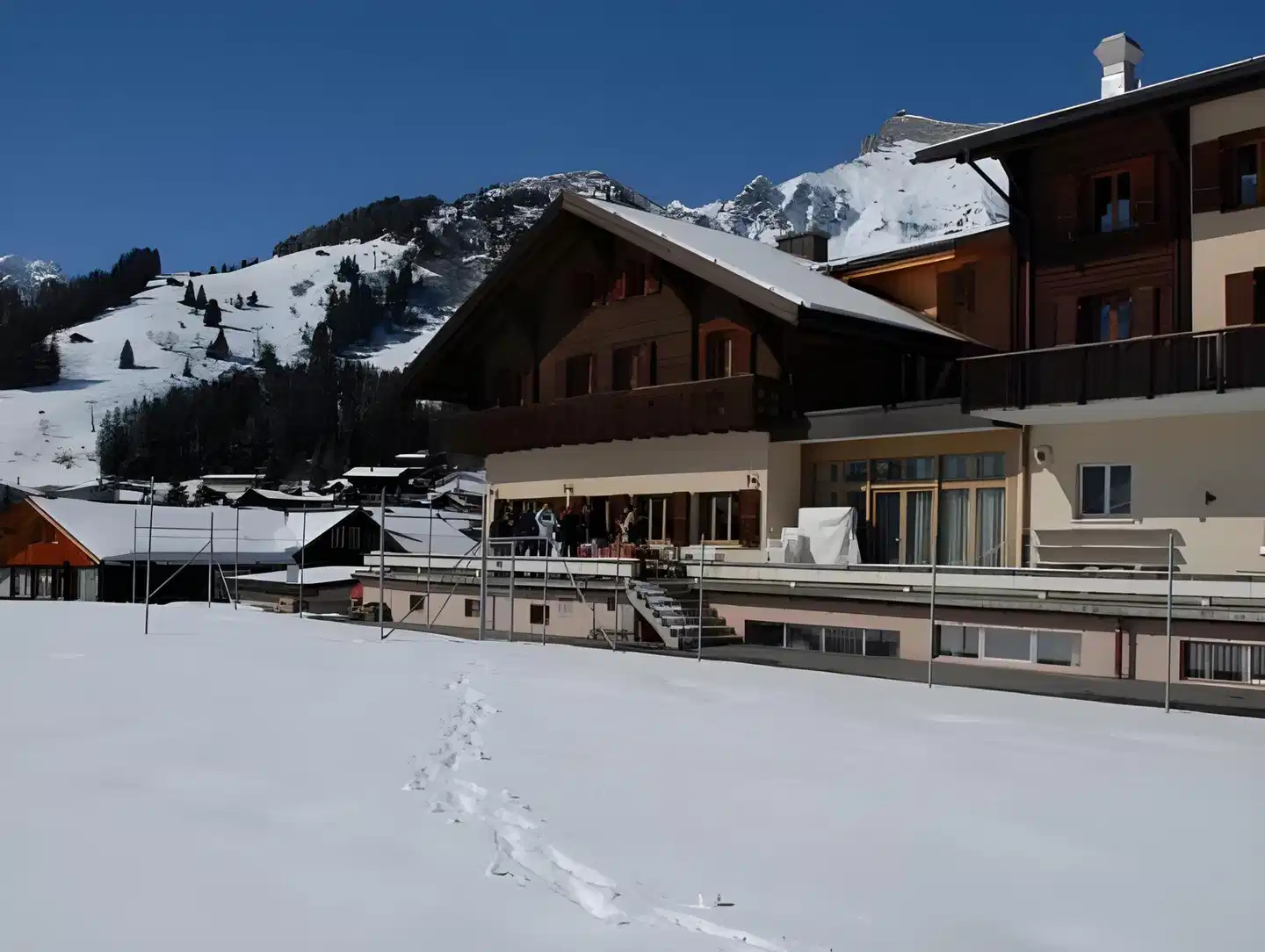 Sportchalet Mürren Aussenansicht