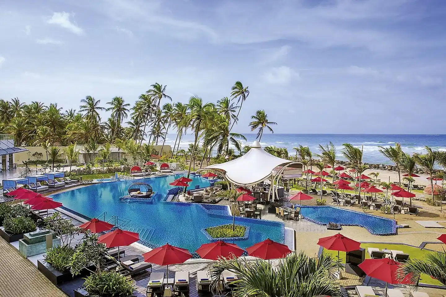 Radisson Blu Resort, Galle Pool