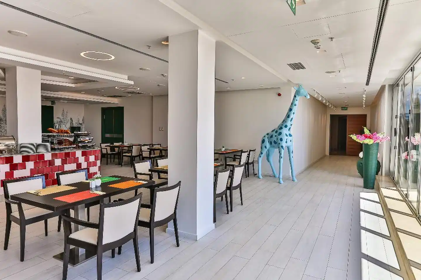 Hotel TQ Plaza Restaurant