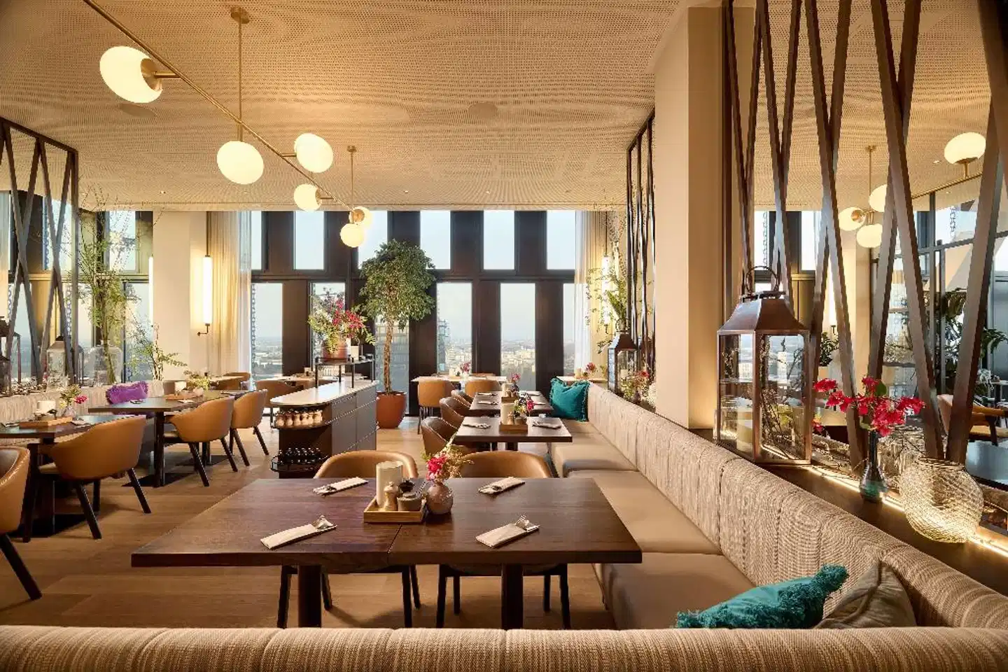 Adina Apartment Hotel Munich Lobby