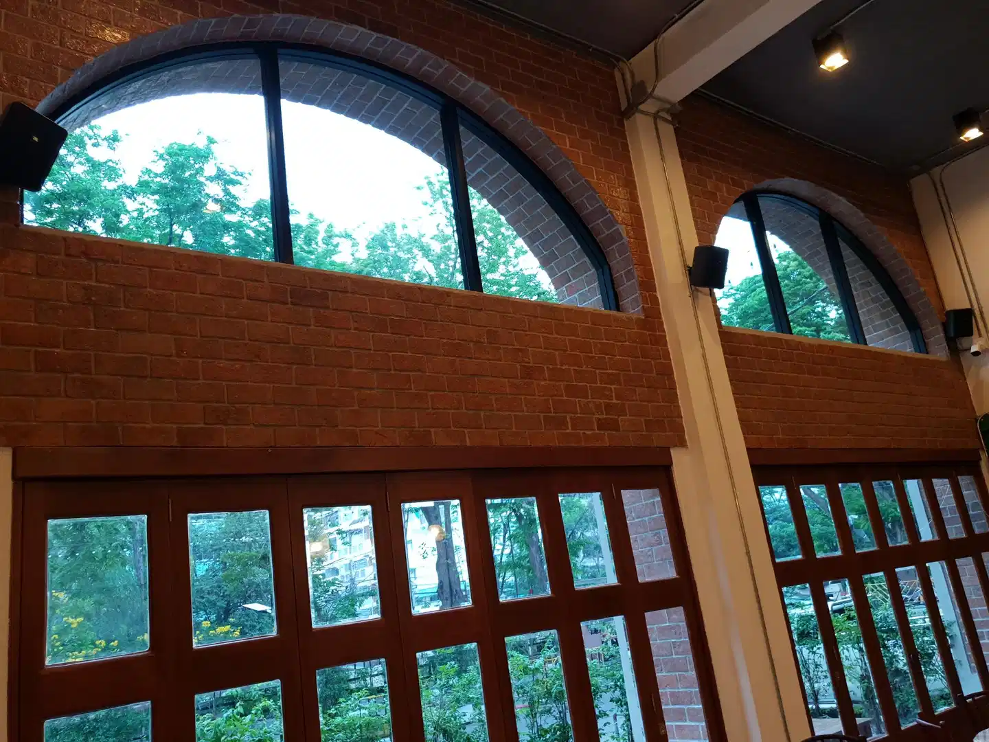 Ago Hotel Chinatown Hallenbad