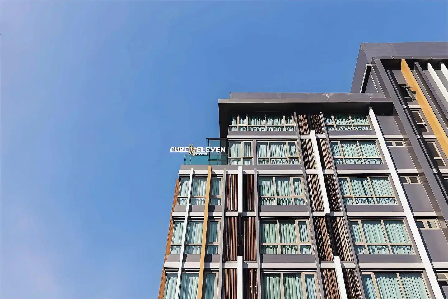 Pure Eleven Pratunam Bangkok Hotel Aussenansicht