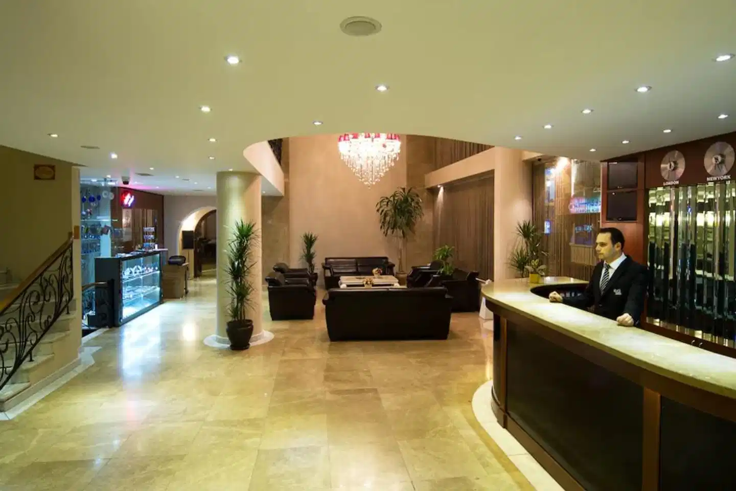 The Parma Hotel & Spa Downtown Lobby