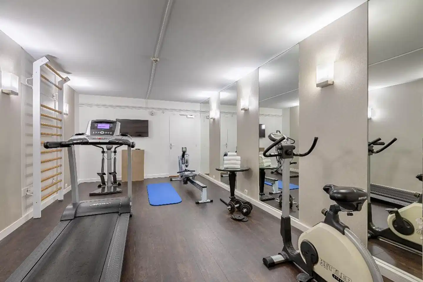 Garden-Elysée Sport und Entertainment