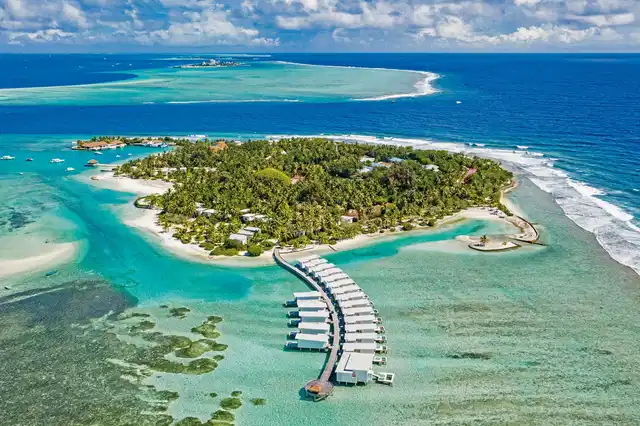 Holiday Inn Resort Kandooma Maldives Landschaft