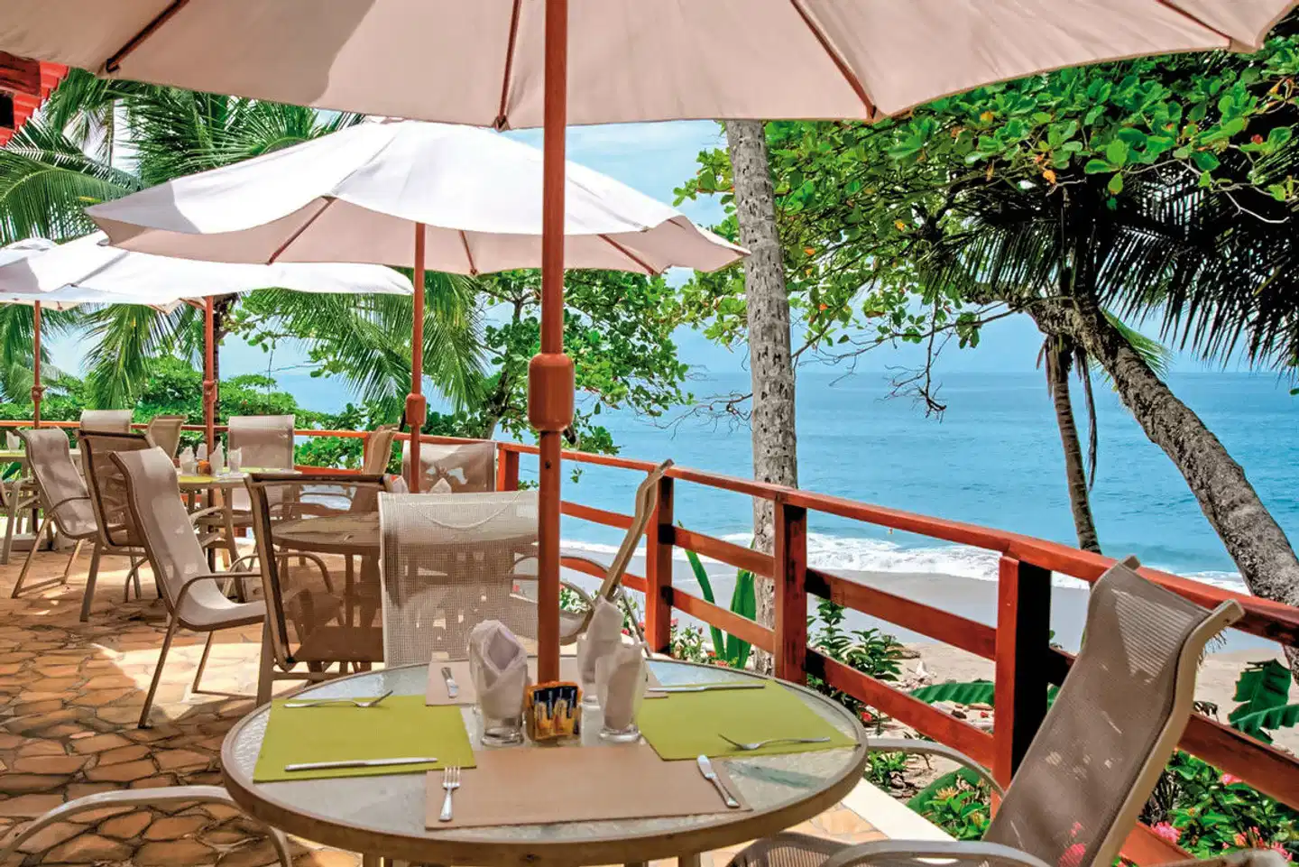 Tango Mar Beachfront Boutique Hotel & Villas Restaurant