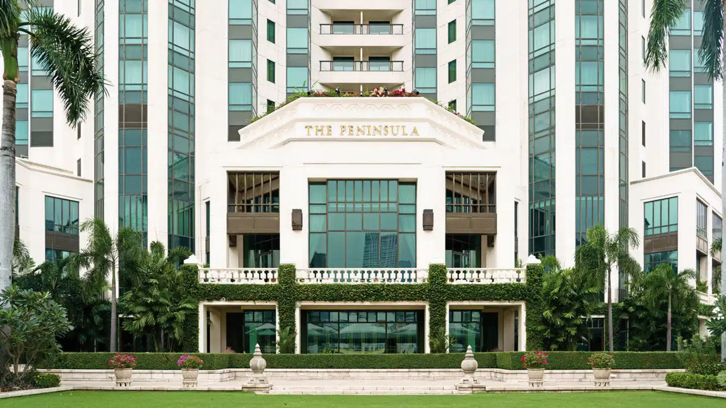 The Peninsula Bangkok Aussenansicht
