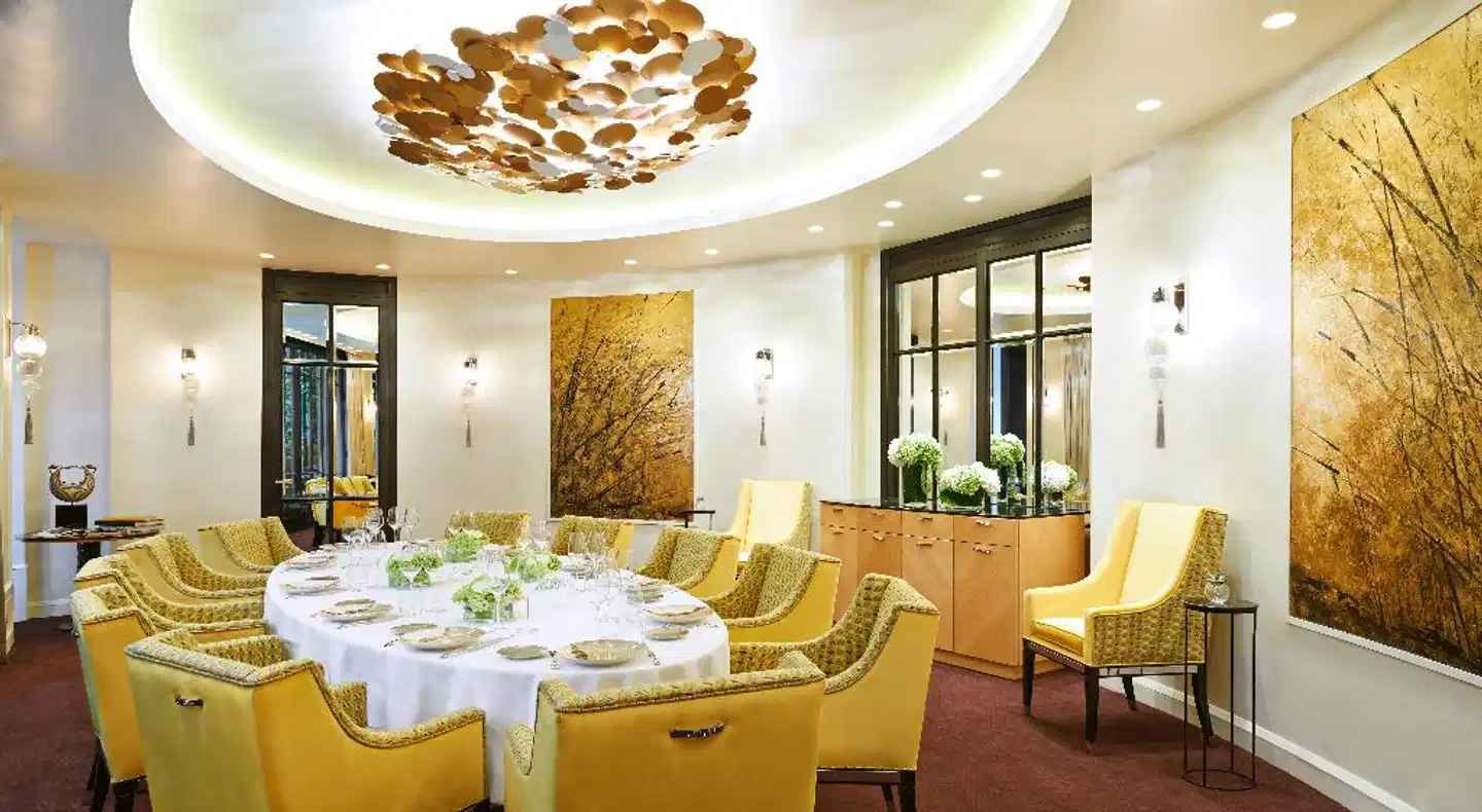 Le Burgundy Paris Restaurant