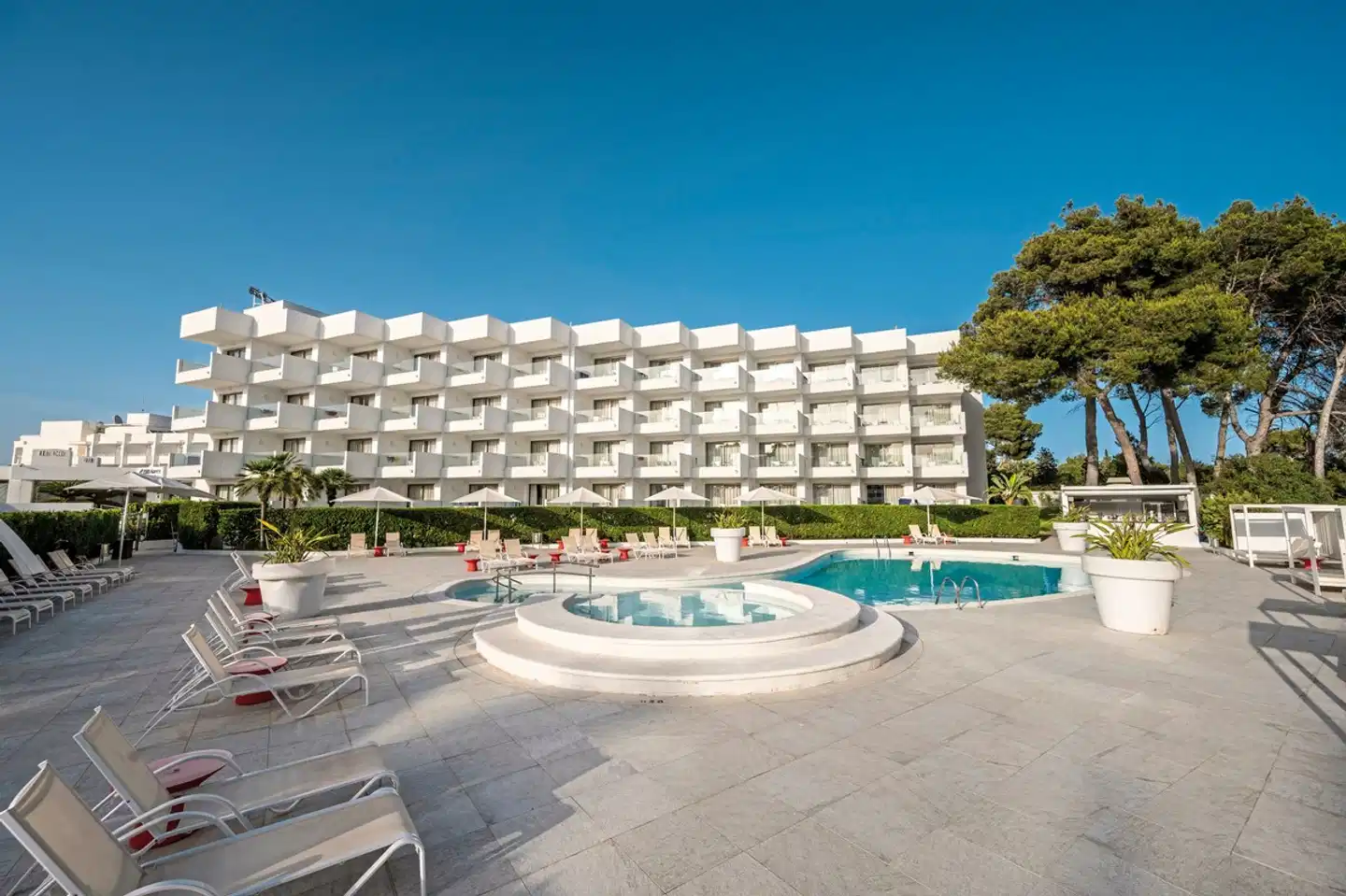 THB Naeco Ibiza Pool