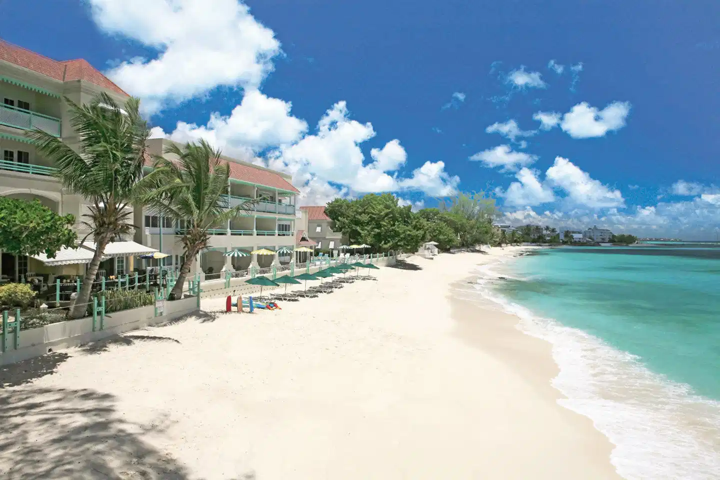 Coral Mist Beach Hotel Strand