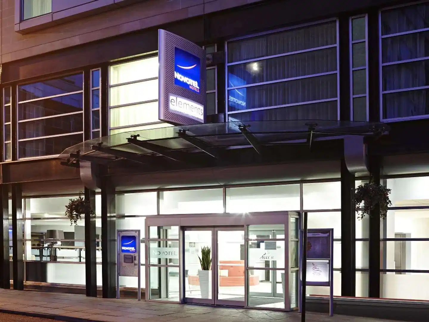 Novotel Glasgow Centre Hotel Aussenansicht