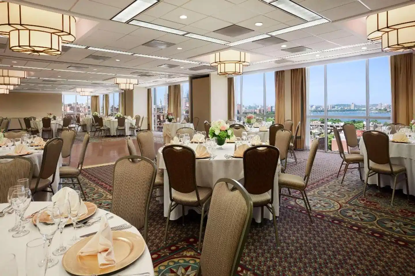 Wyndham Boston Beacon Hill Restaurant