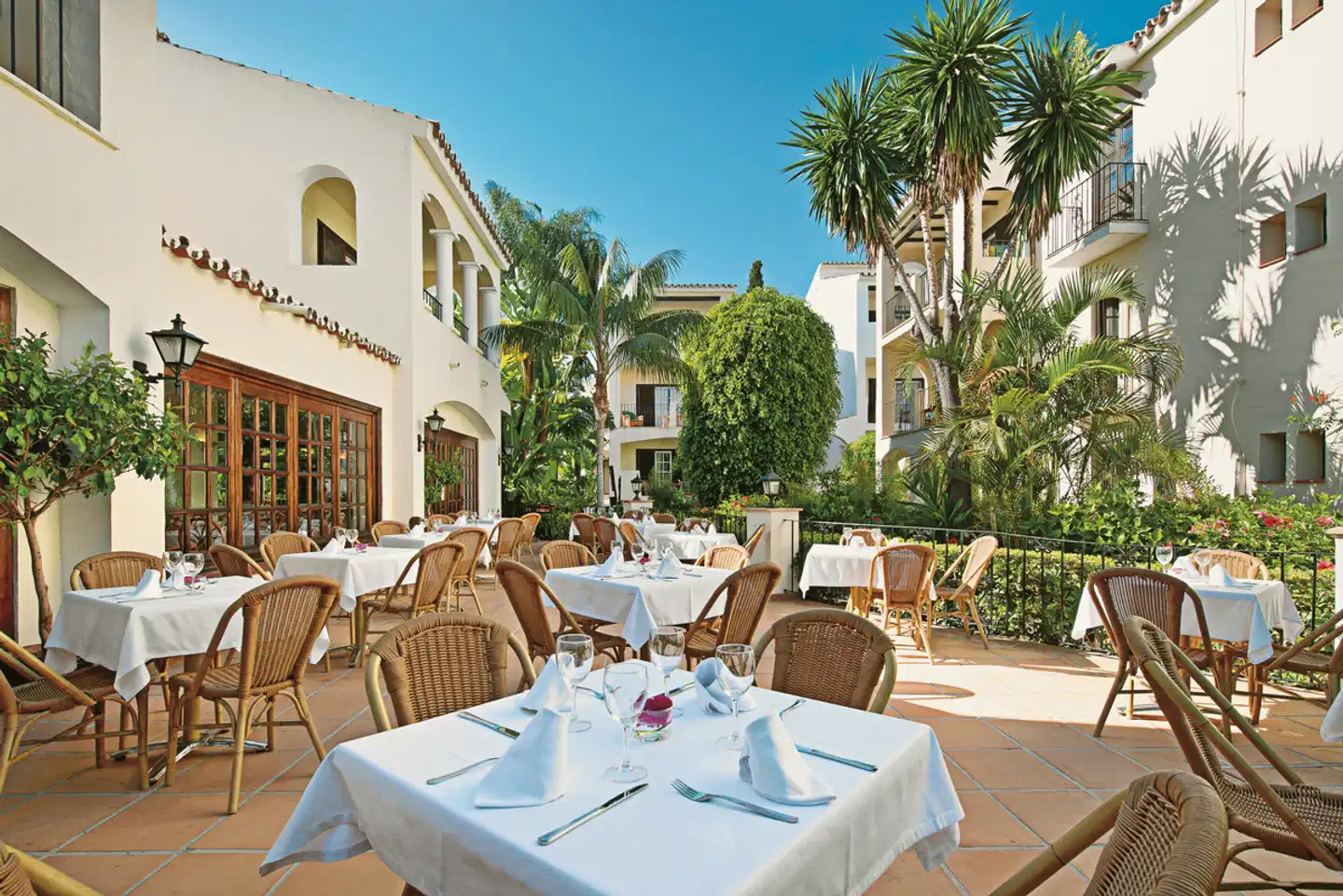 BlueBay Banús Restaurant