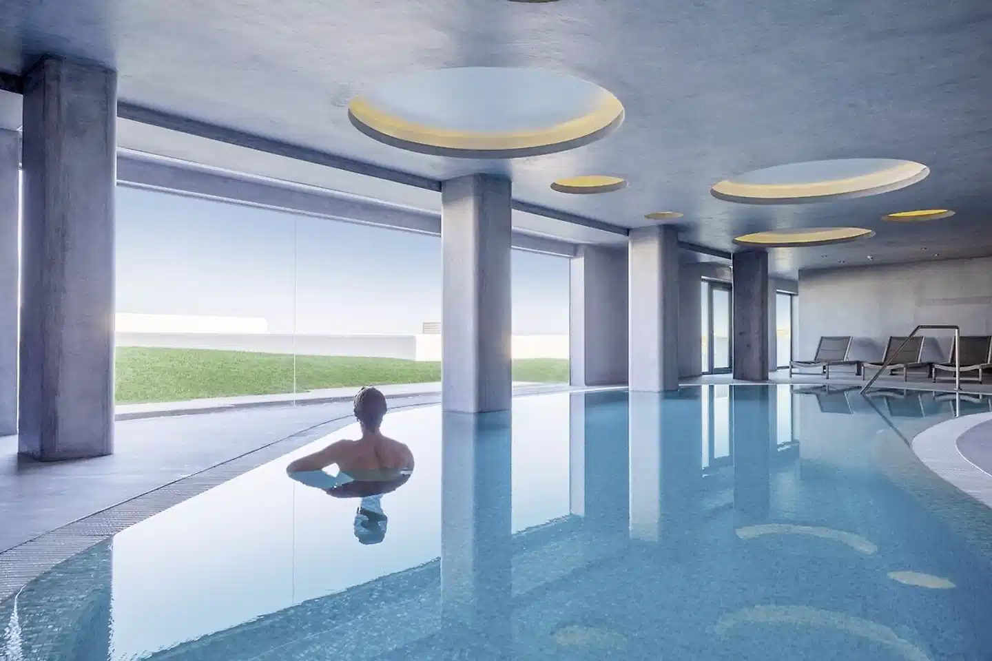 Memmo Baleeira Hallenbad