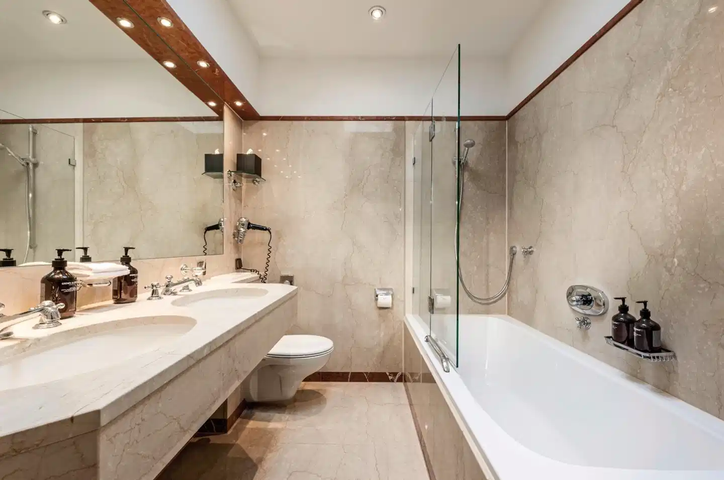 Parkhotel Bremen Badezimmer