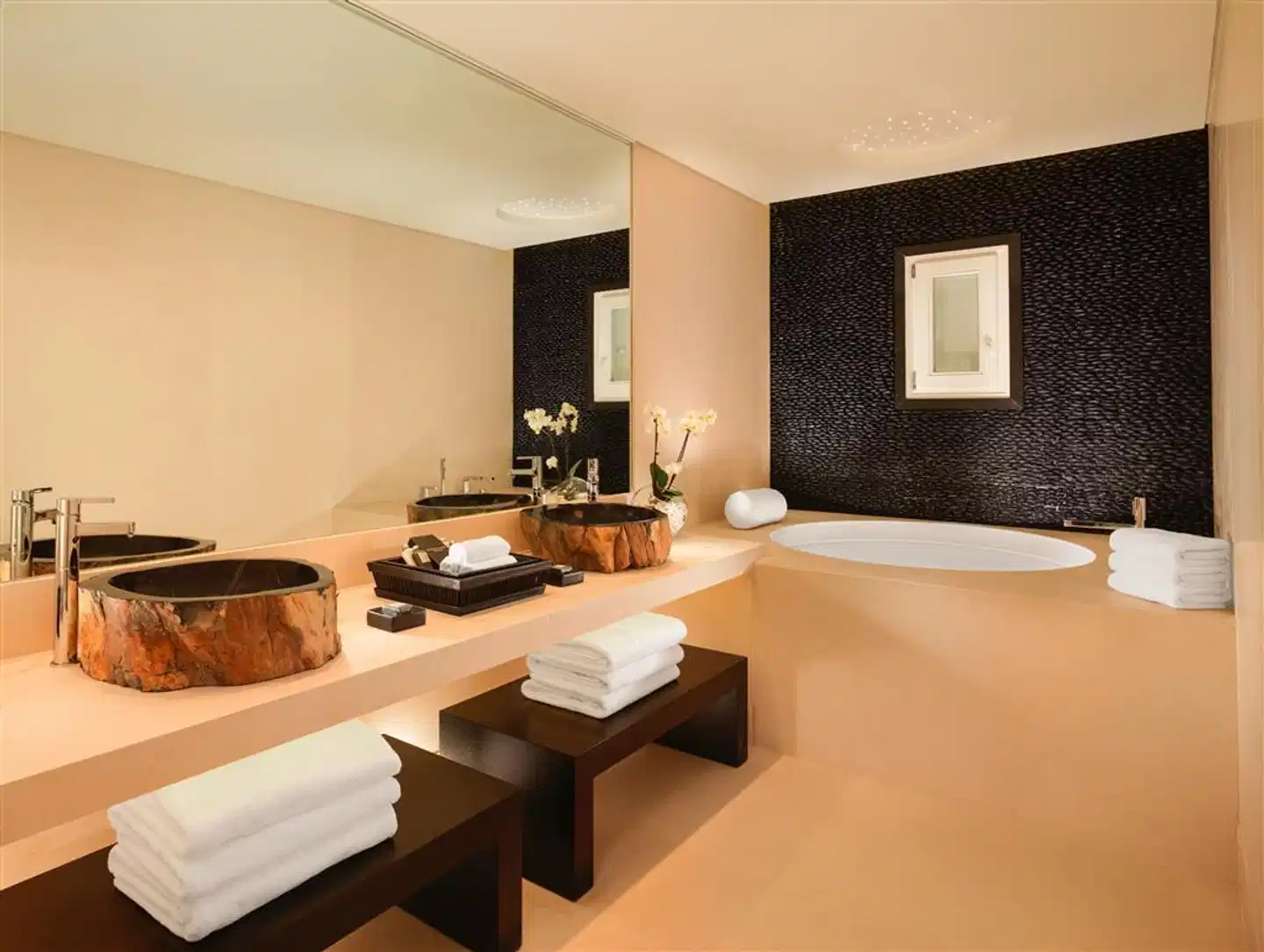 Santa Marina, a Luxury Collection Resort, Mykonos Badezimmer