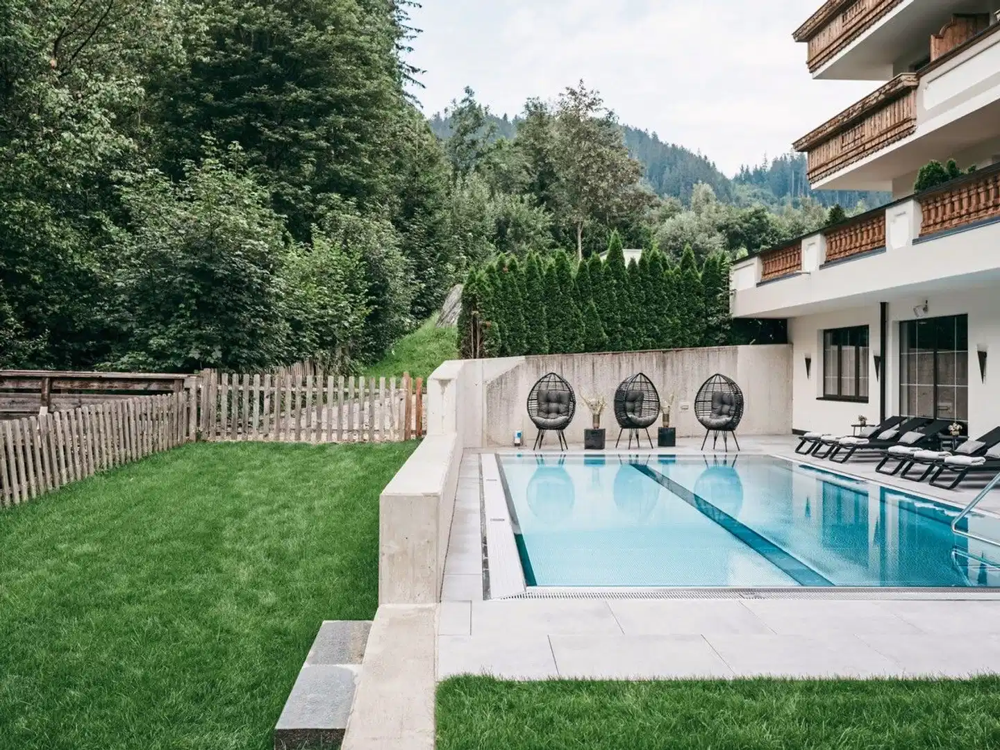 VAYA Zillertal Pool