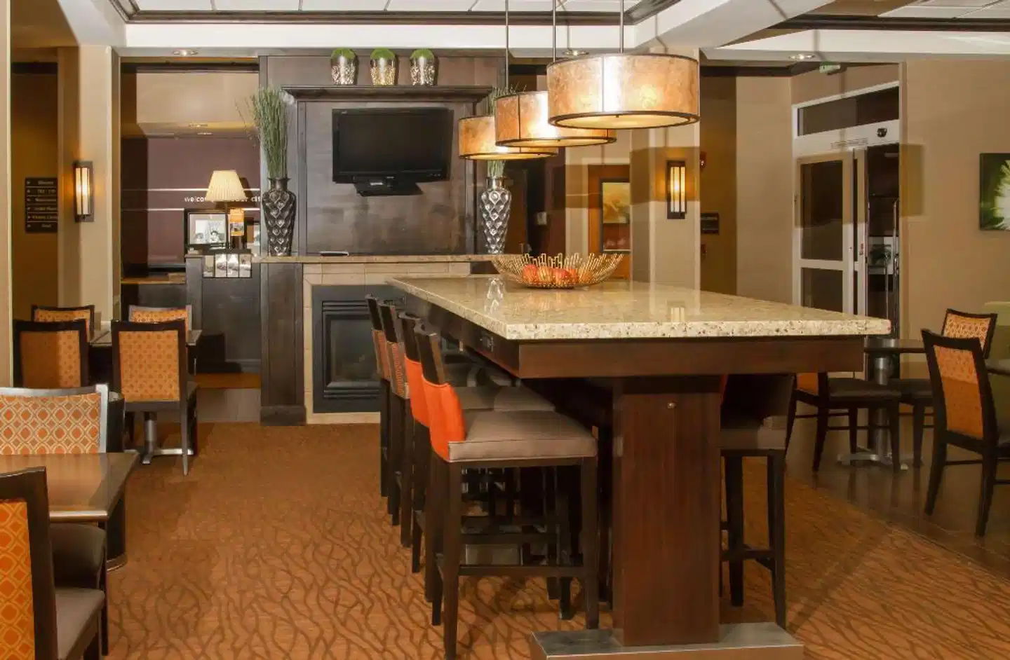 Hampton Inn Cedar City Bar