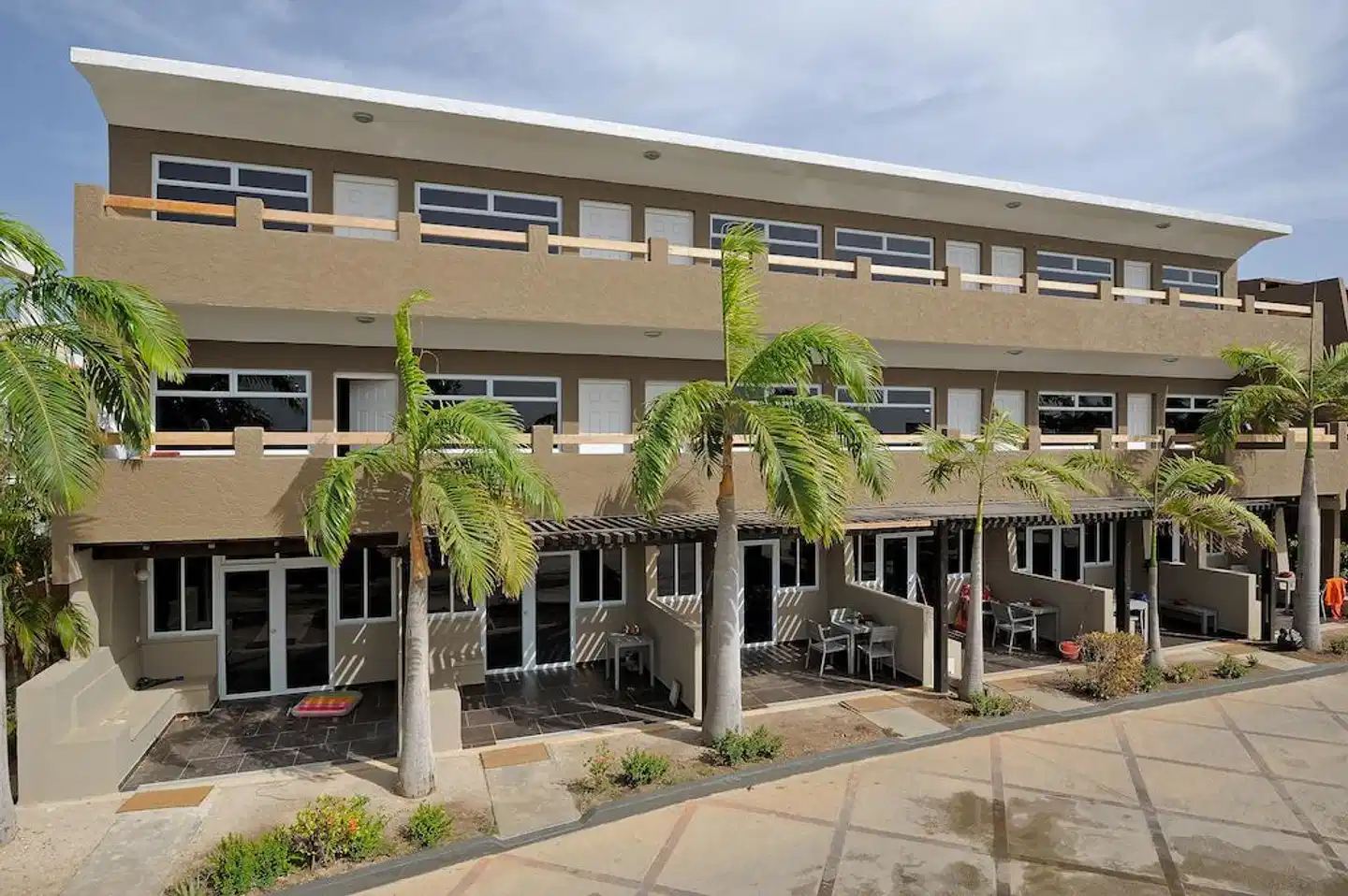 Eden Beach Resort - Bonaire Aussenansicht