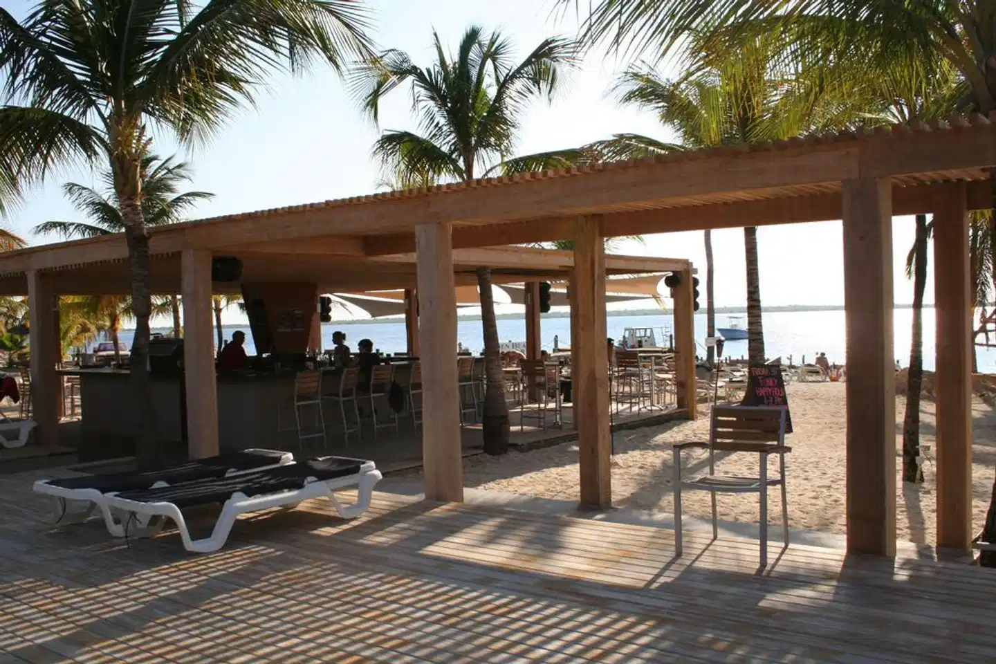 Eden Beach Resort - Bonaire Terrasse