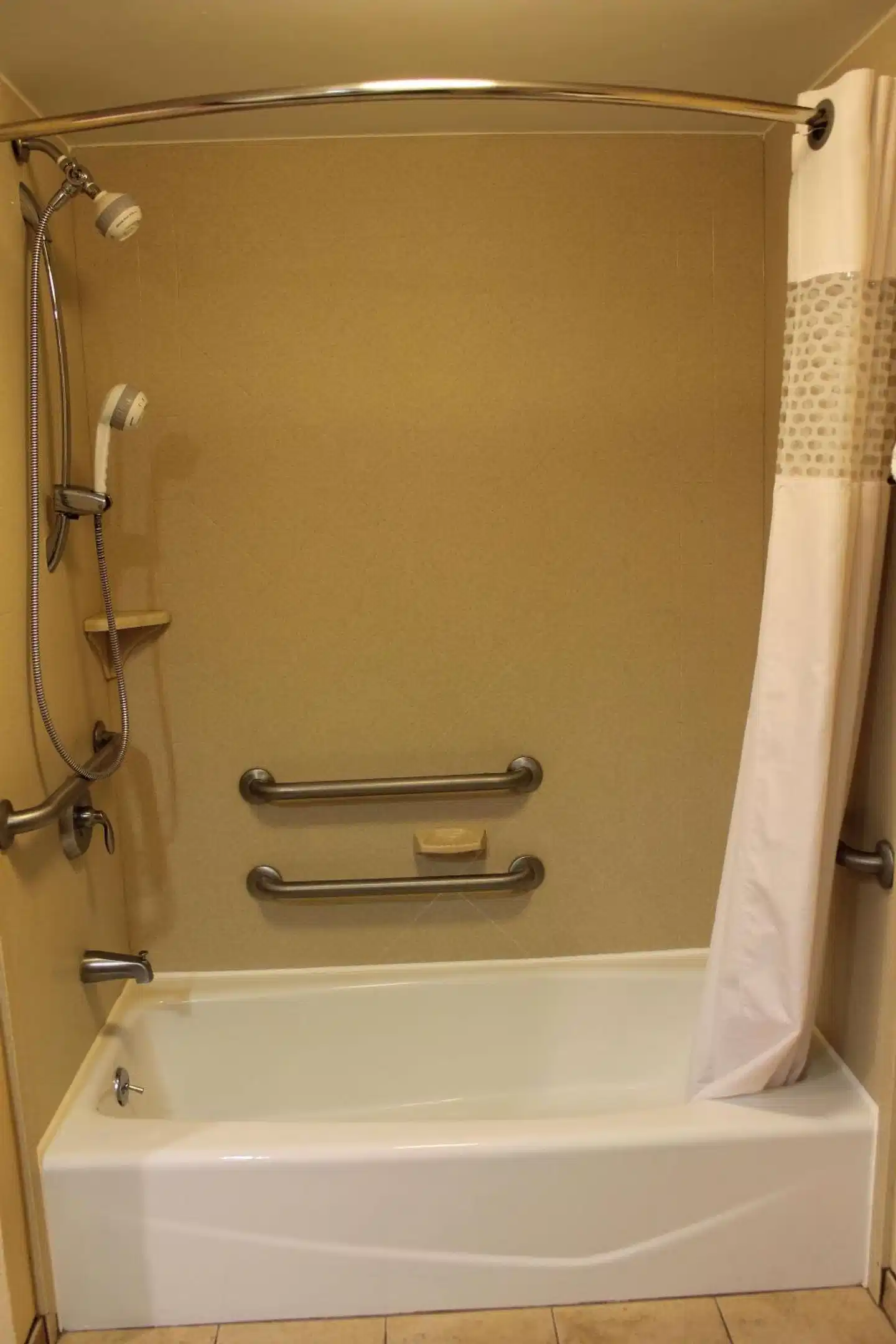 Hampton Inn Gettysburg Badezimmer