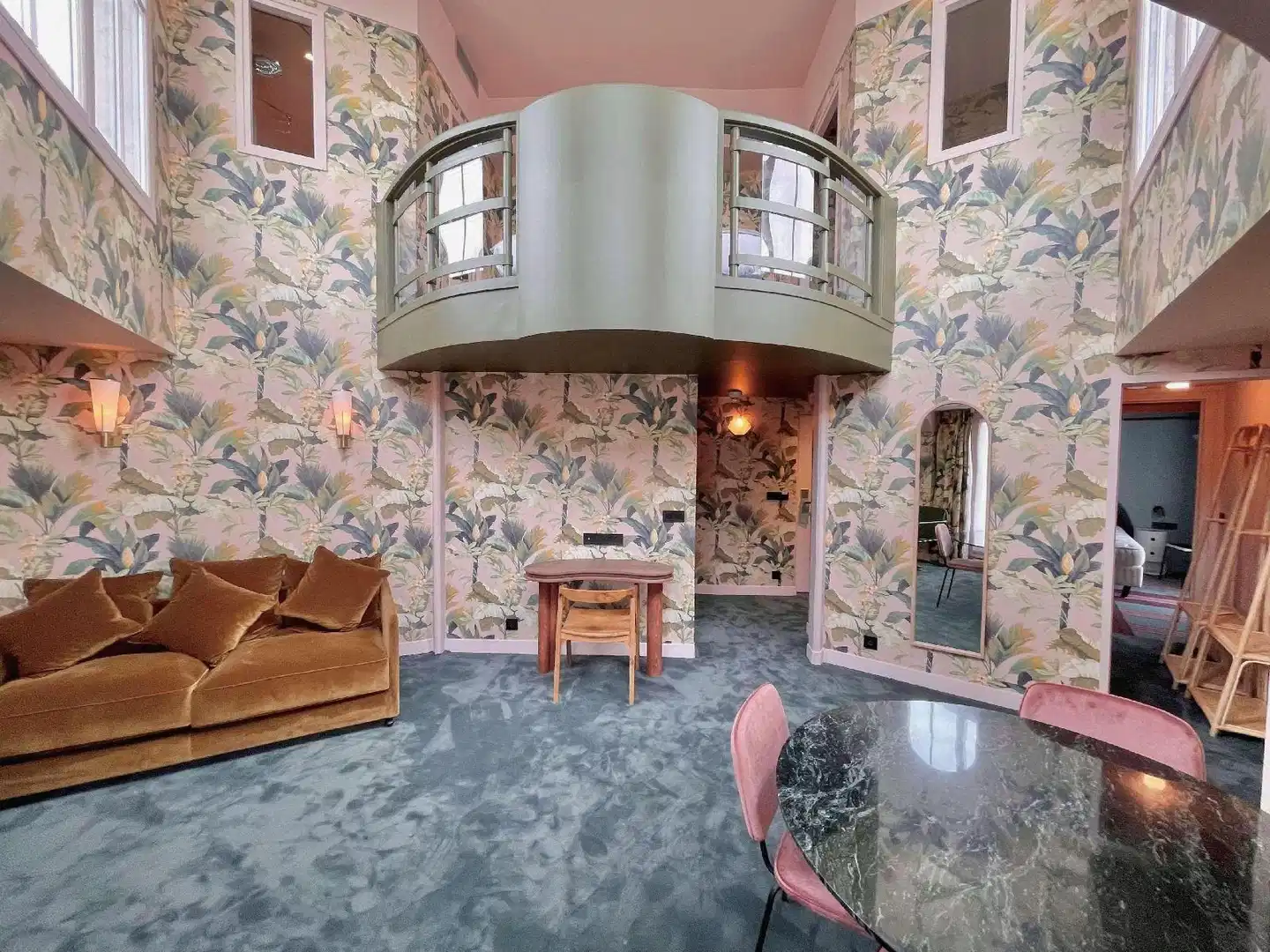 Hôtel Mercedes Arc de Triomphe Hallenbad