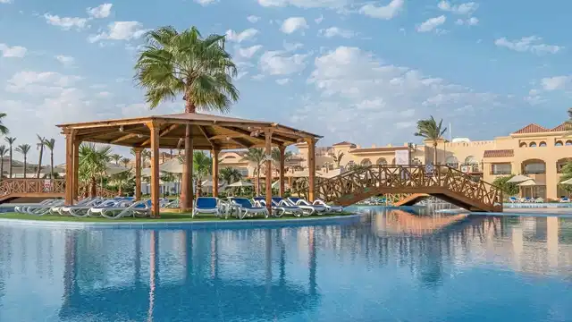 Cleopatra Luxury Resort Makadi Bay Pool
