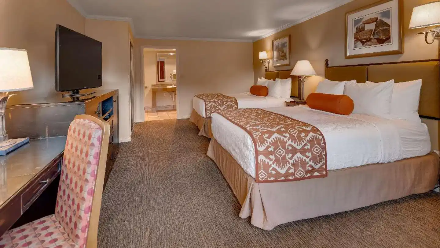 Best Western Plus Arroyo Roble Hotel & Creekside Villas Wohnbeispiel