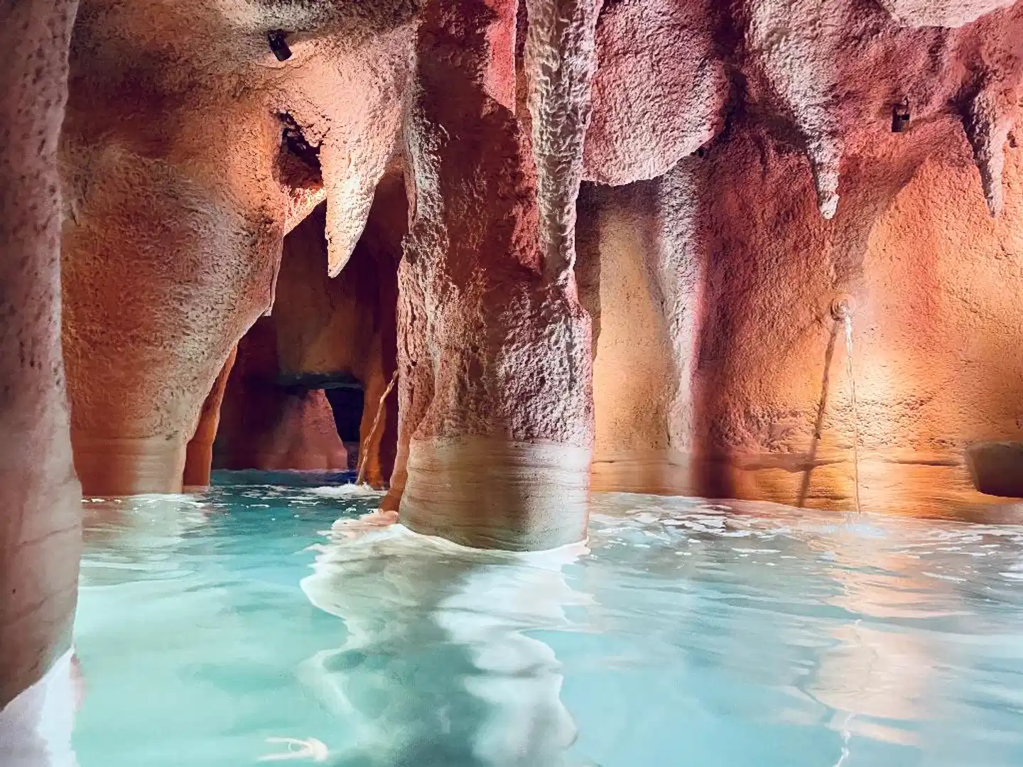 Chateau d'Urspelt Hallenbad