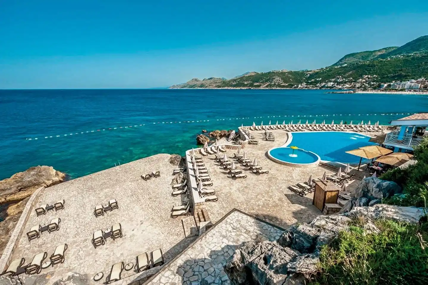 Radisson Wind Rose Resort Montenegro Strand