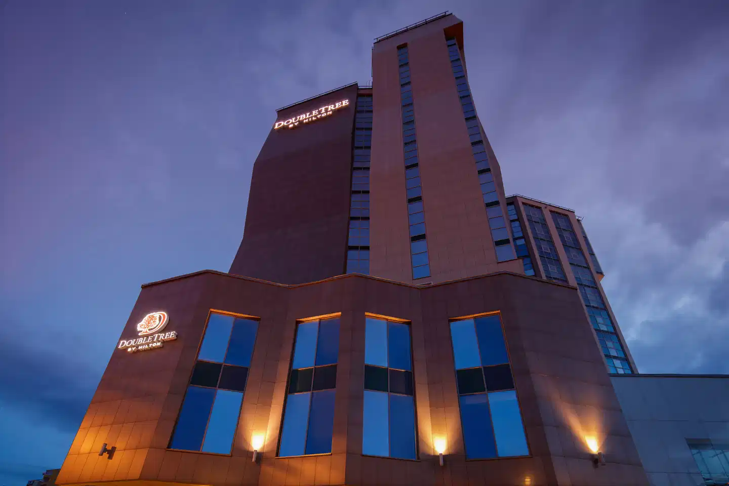 DoubleTree by Hilton Hotel Bratislava Aussenansicht