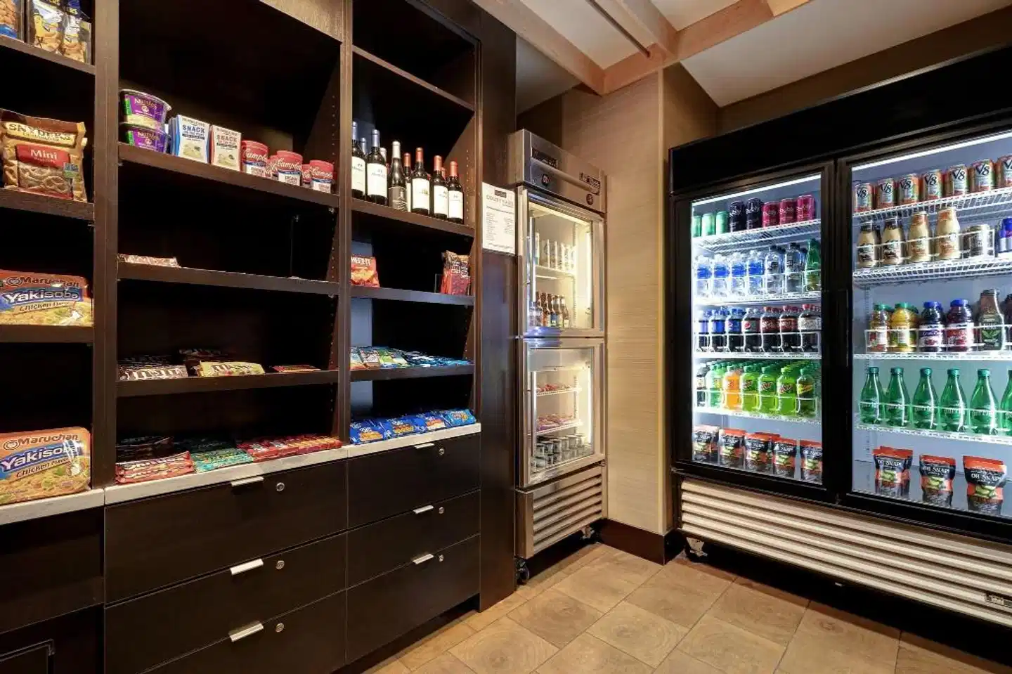 Courtyard by Marriott Glenwood Springs Bar