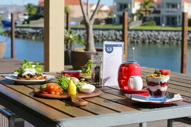 Marina Hotel Restaurant