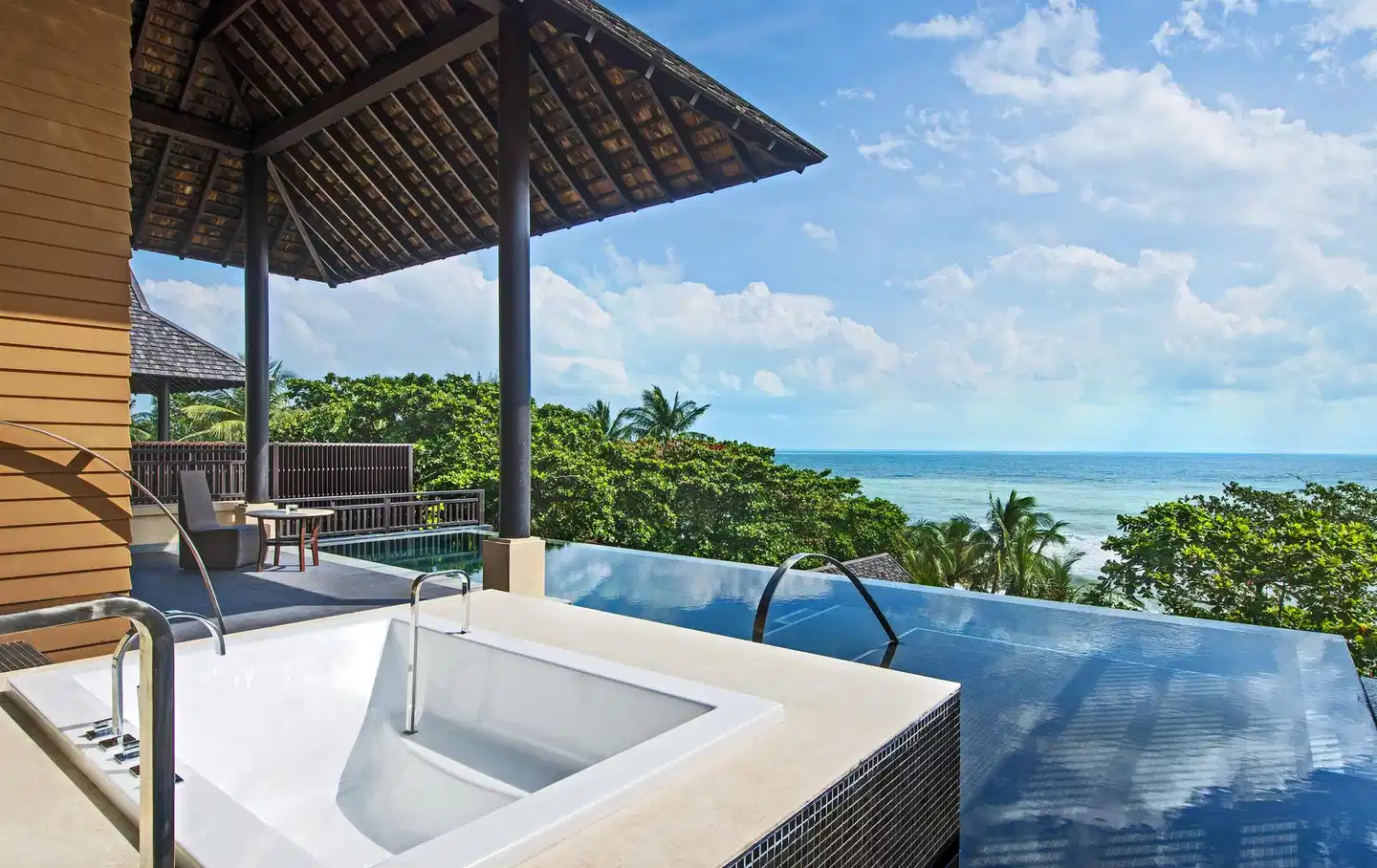 Vana Belle, A Luxury Collection Resort, Koh Samui Terrasse