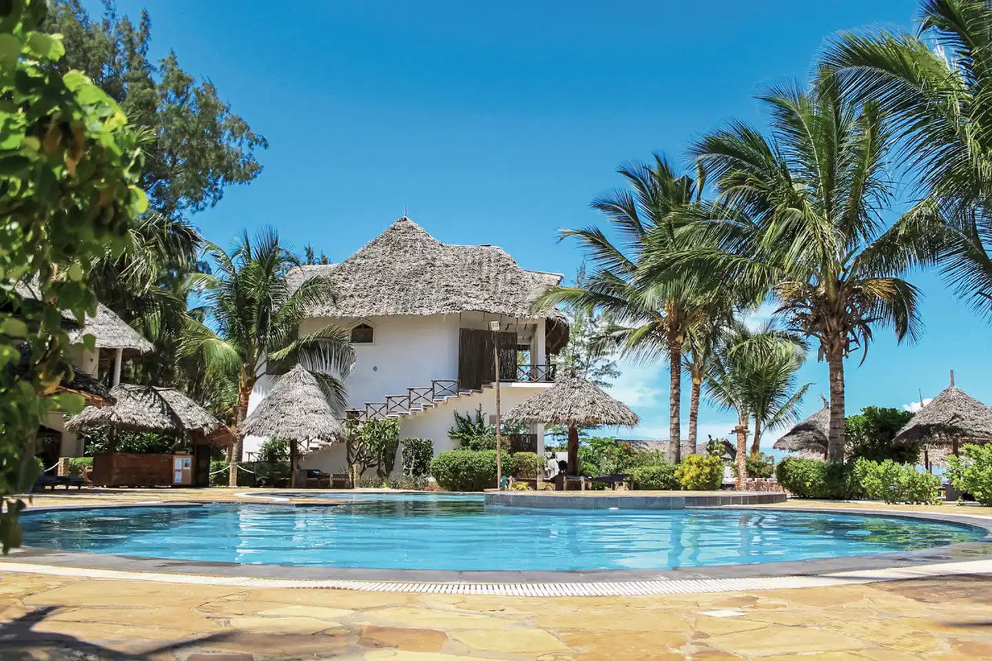 AHG Waridi Beach Resort & Spa Pool