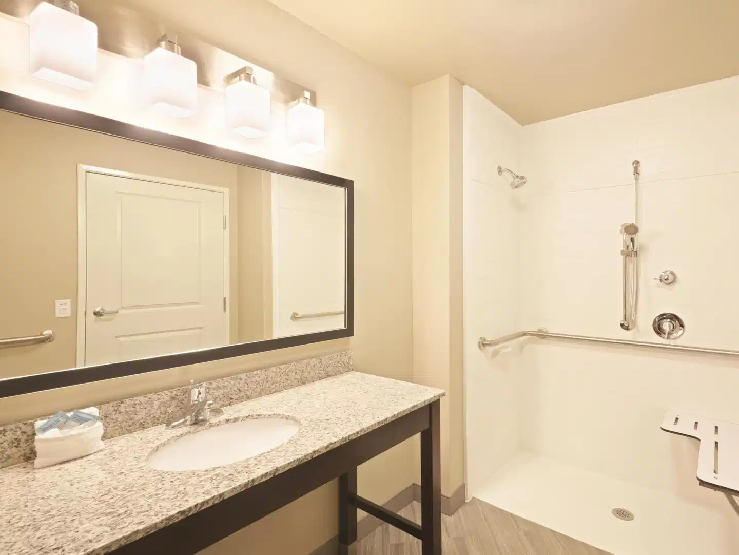 La Quinta Inn & Suites by Wyndham Billings Badezimmer