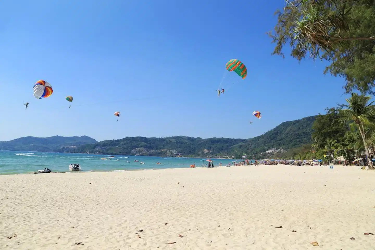 Clarian Hotel Beach Patong Strand