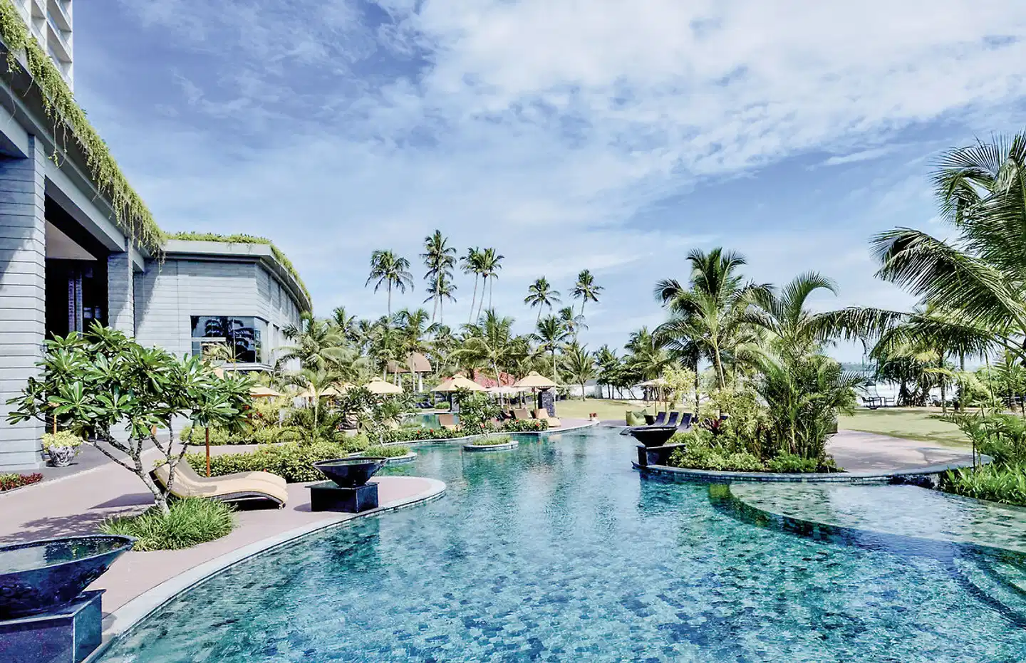 Weligama Bay Marriott Resort & Spa Pool