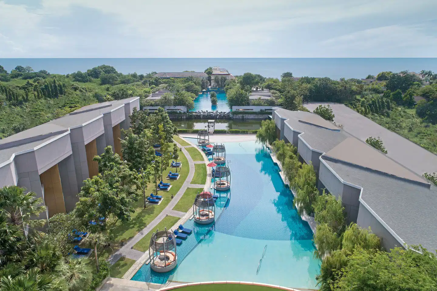 AVANI+ Hua Hin Resort Pool
