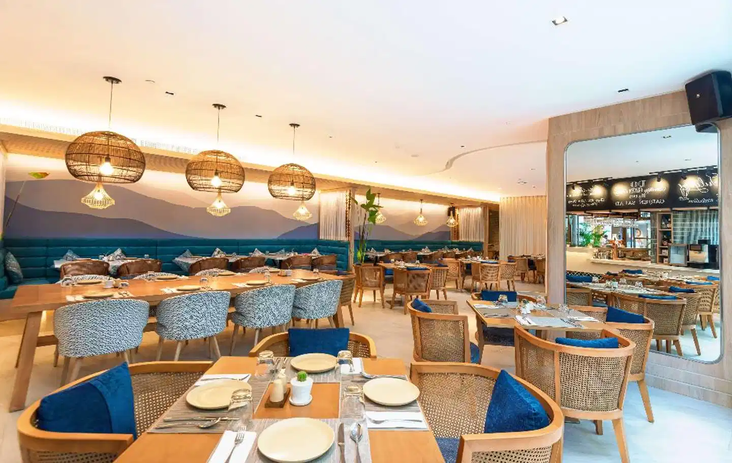 Hilton Garden Inn Phuket Bang Tao Restaurant