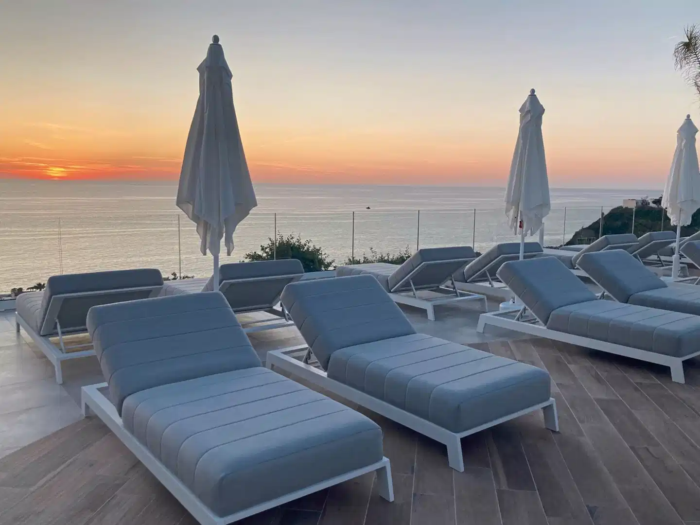 Midenza Seaside & Nature Retreat Terrasse