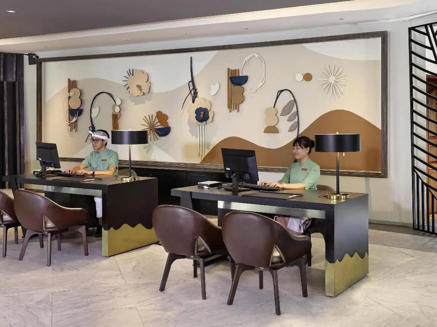 Grand Mercure Bali Seminyak Lobby